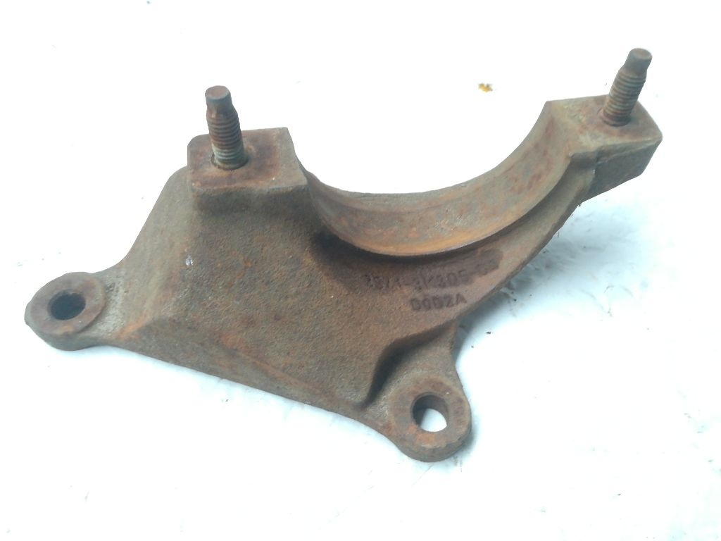 Кронштейн полуоси к Ford Focus 2007