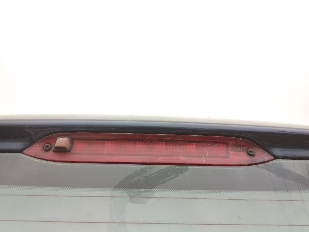 Стоп-сигнал к Ford Focus 2002