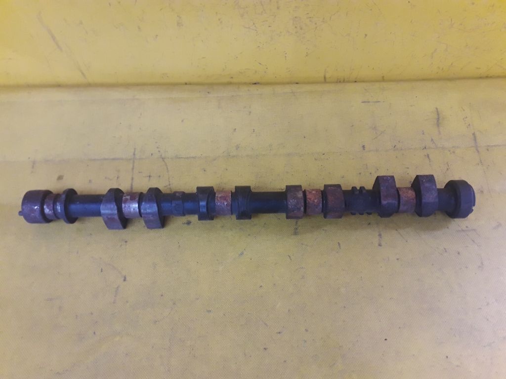 Распредвал к Mazda 626 1996