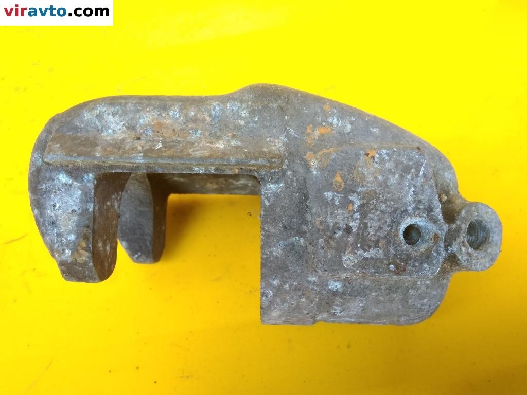 Суппорт передний левый к SEAT Ibiza 1990