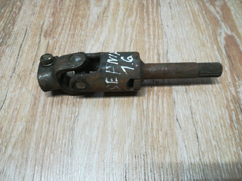 Рулевой карданчик к Kia Sephia 1995