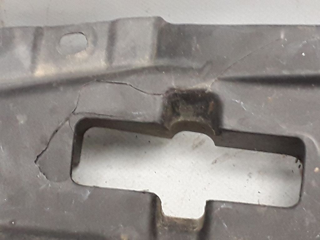 Пластик к Mazda Xedos 9 1999