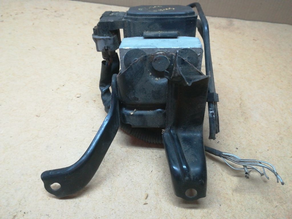Блок ABS к Lexus RX 1999