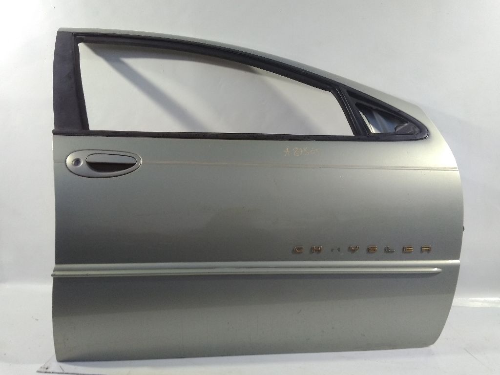 Стекло двери передней правой к Chrysler Intrepid 2002