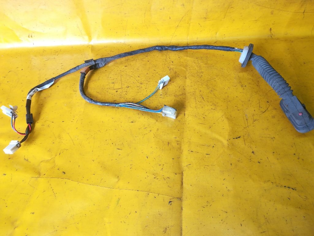 Проводка двери к Mazda Xedos 9 1994