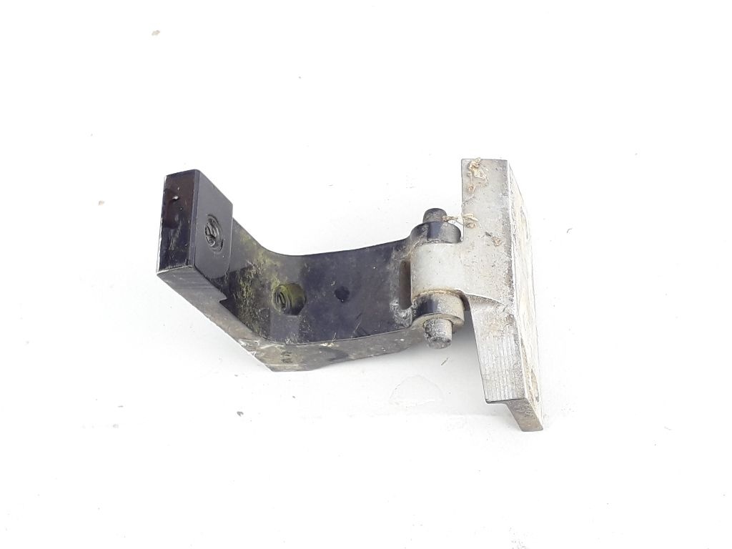 Петля двери к Audi A8 1998