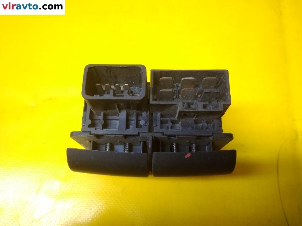 Кнопка  к Mitsubishi Colt 1991