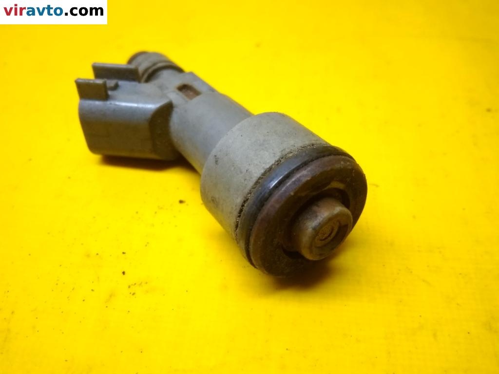 Форсунка к Chevrolet HHR 2006