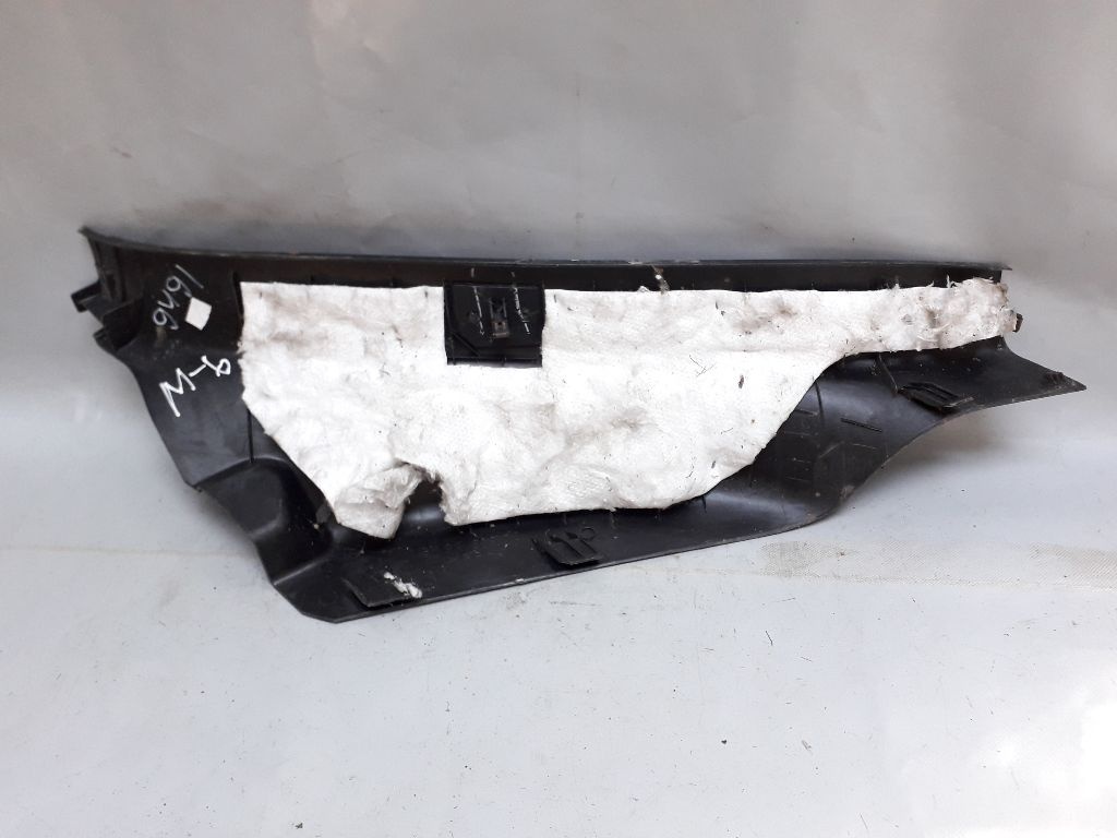 Обшивка стойки к Mazda 6 2004