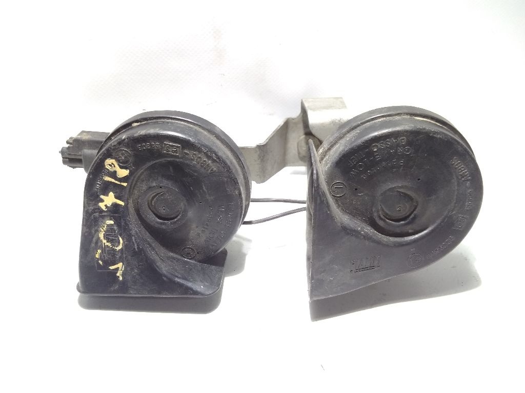 Сигнал (клаксон) к Ford Focus 2007