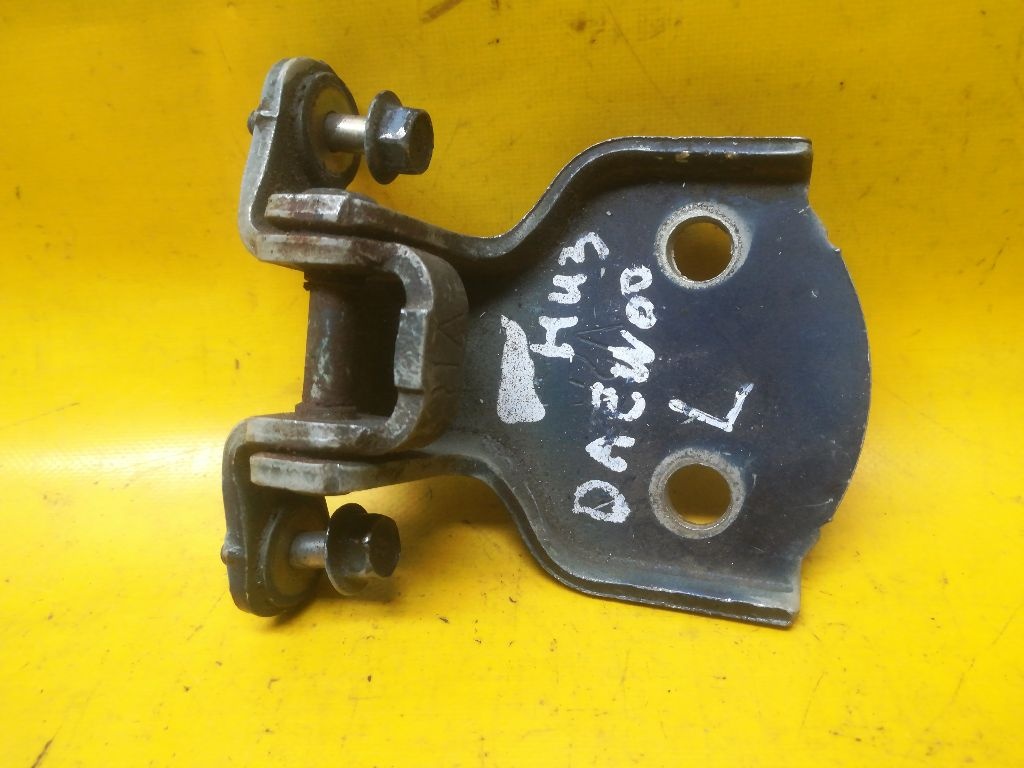 Петля двери к Daewoo Leganza 2000