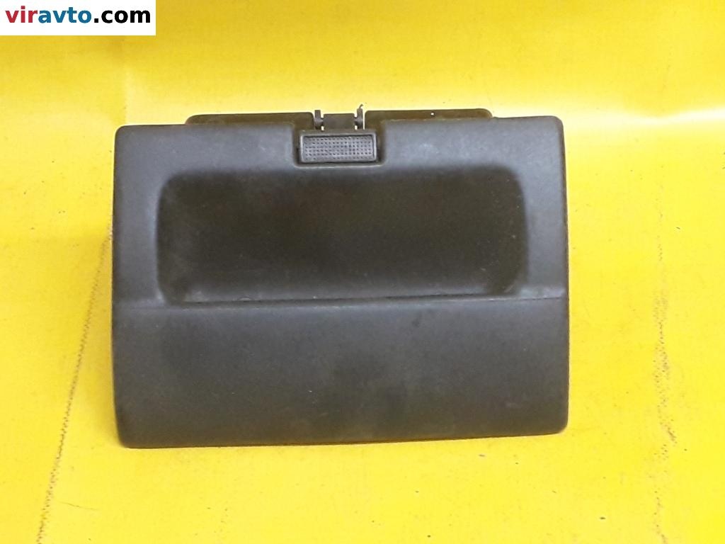 Пепельница к Volkswagen Golf 1997