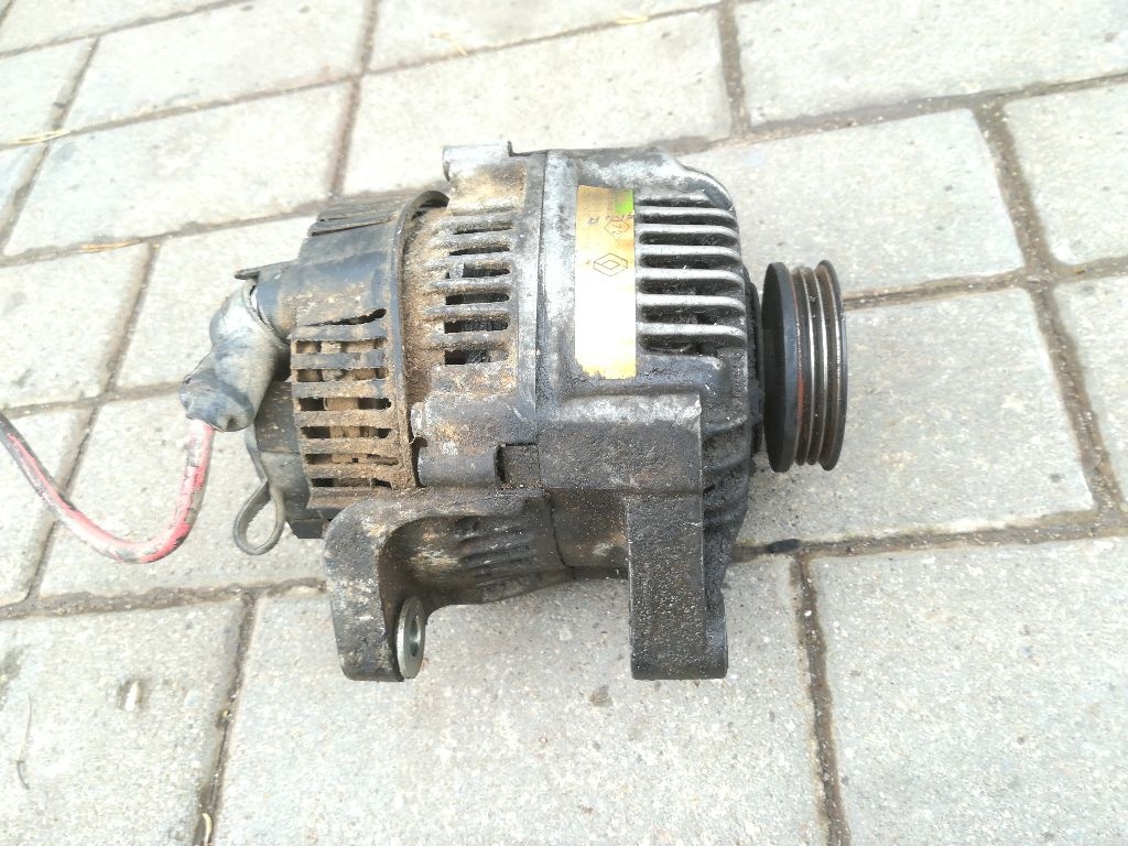 Генератор к Renault Scenic 1998
