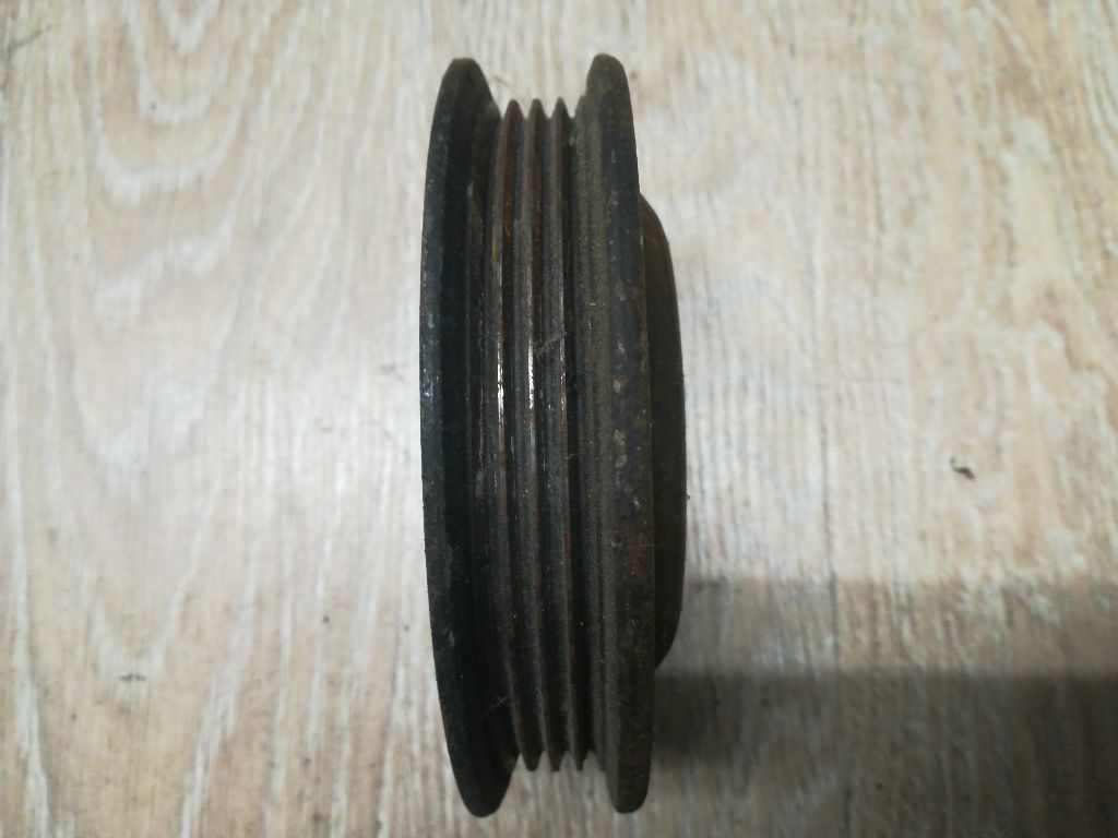 Шкив помпы к Ford Sierra 1992