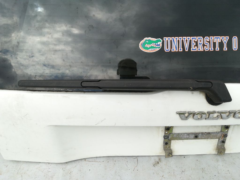 Щеткодержатель задний к Volvo XC90 2003