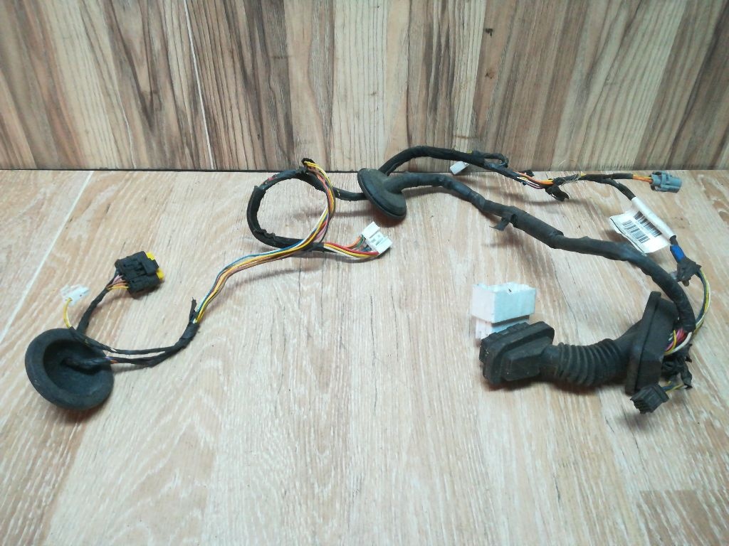 Проводка двери к Hyundai Sonata 2005