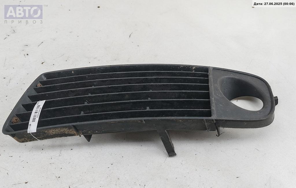 Рамка фары к Audi A6 1998