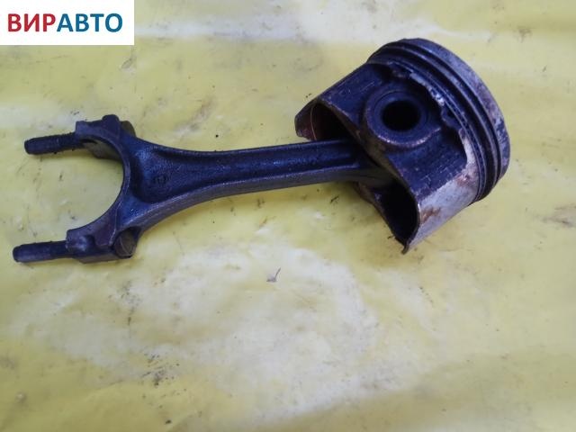 Поршень к Mazda 323 1995