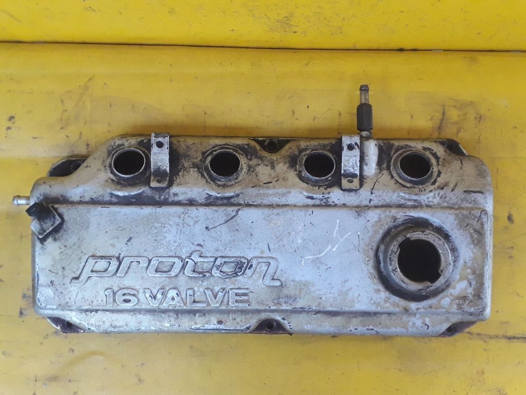 Клапанная крышка к Proton 400 1999