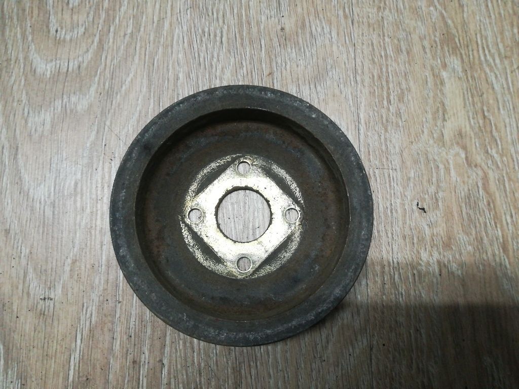 Шкив помпы к Ford Sierra 1992