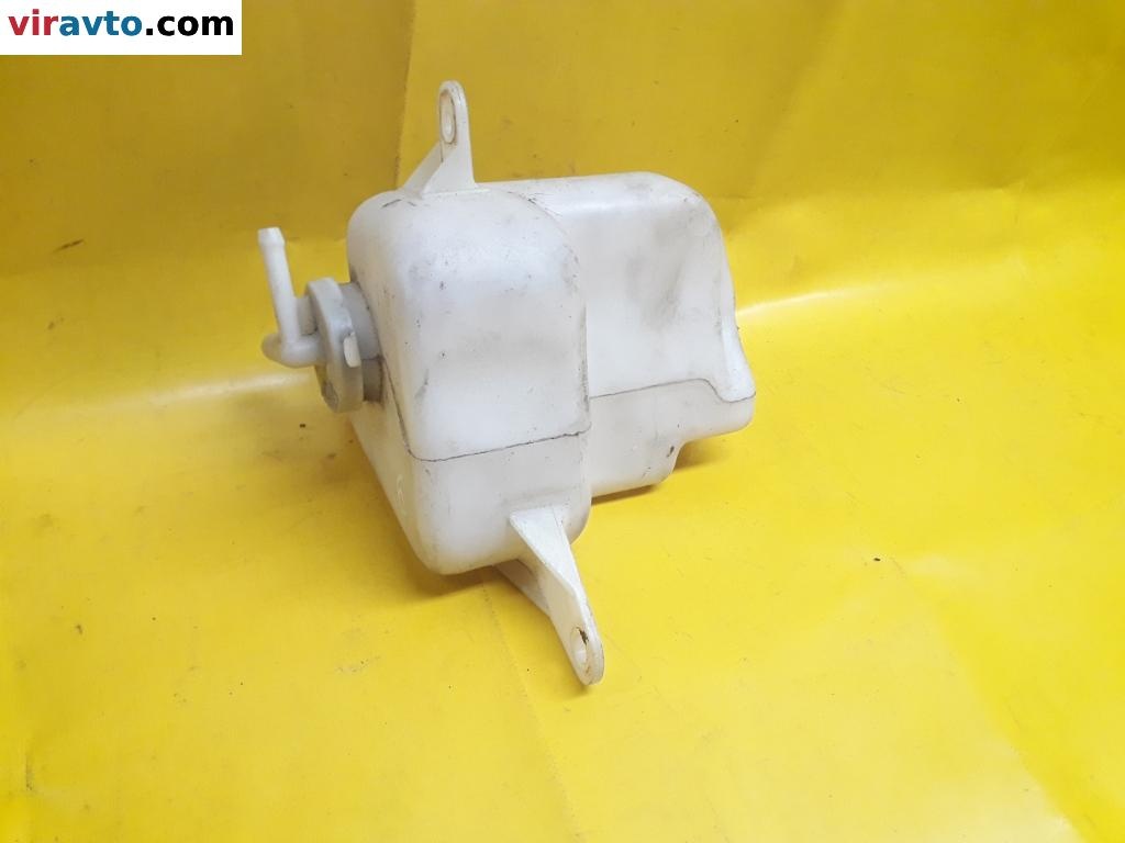 Бачок расширительный к Mazda 626 1999