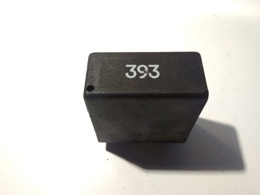 Блок реле к Audi A6 2003