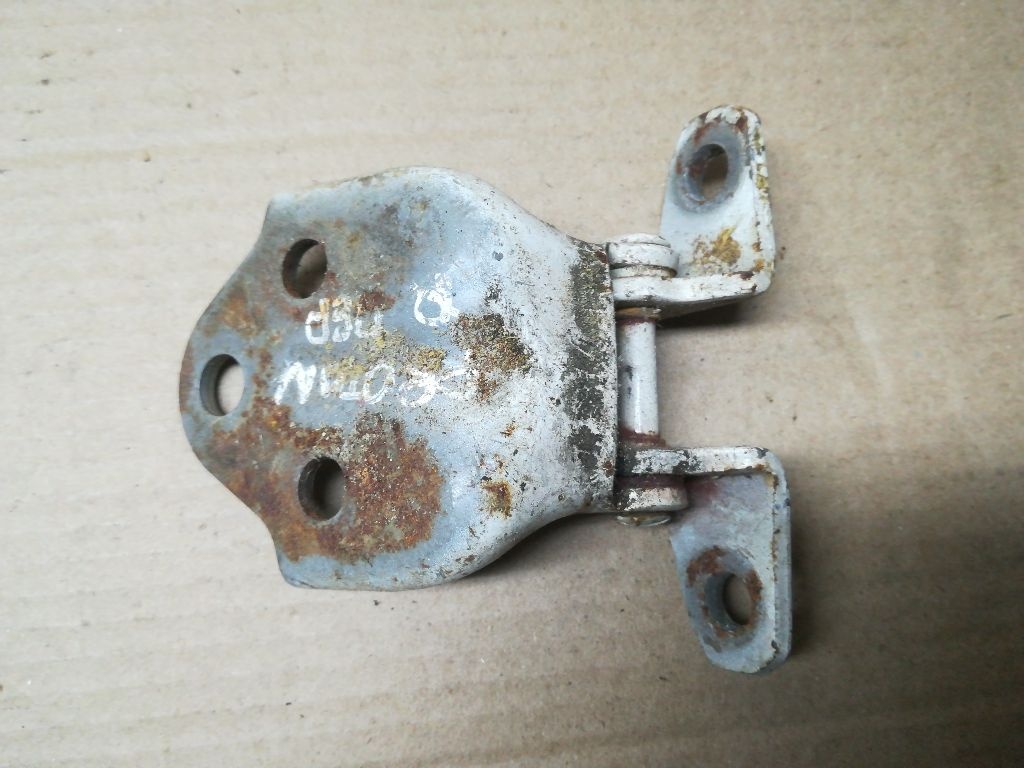 Петля двери к Proton 400 1997