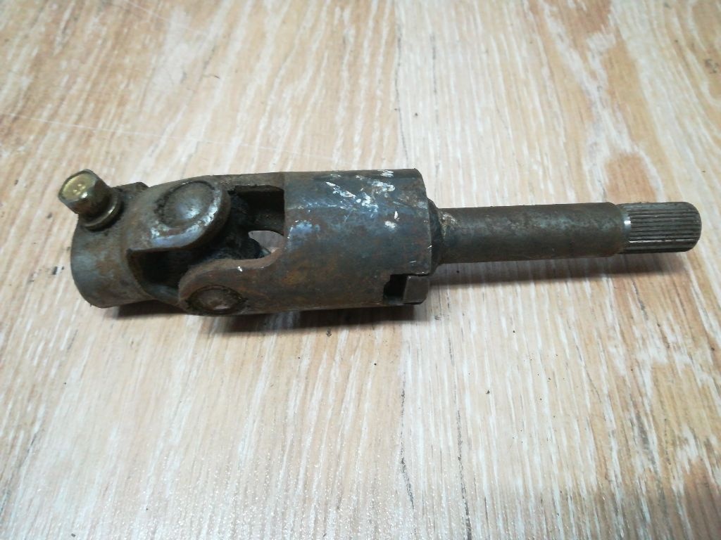 Рулевой карданчик к Kia Sephia 1995