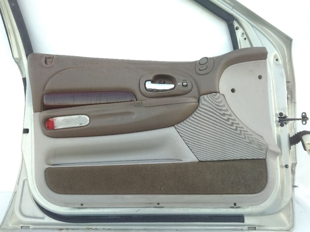 Обшивка салона к Chrysler Intrepid 2002