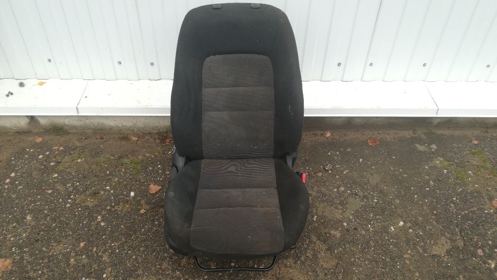 Сиденье переднее к Mazda 6 2002