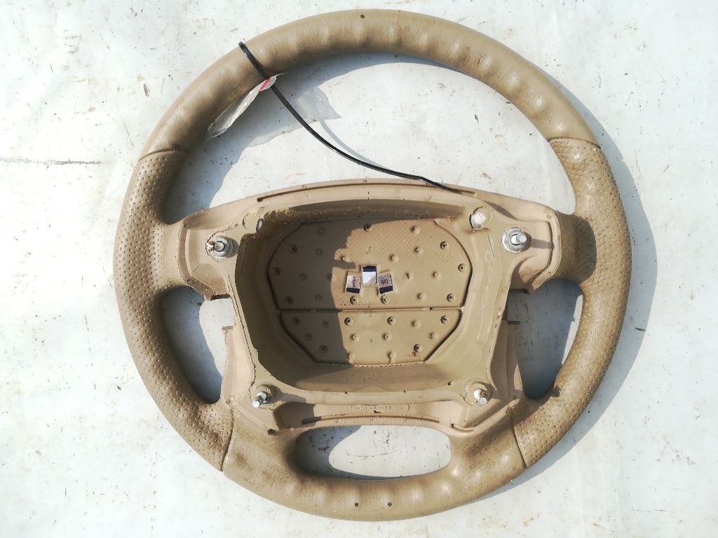Руль к Ford Escape 2006