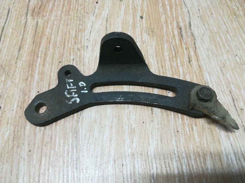 Натяжитель к Suzuki Swift 1996