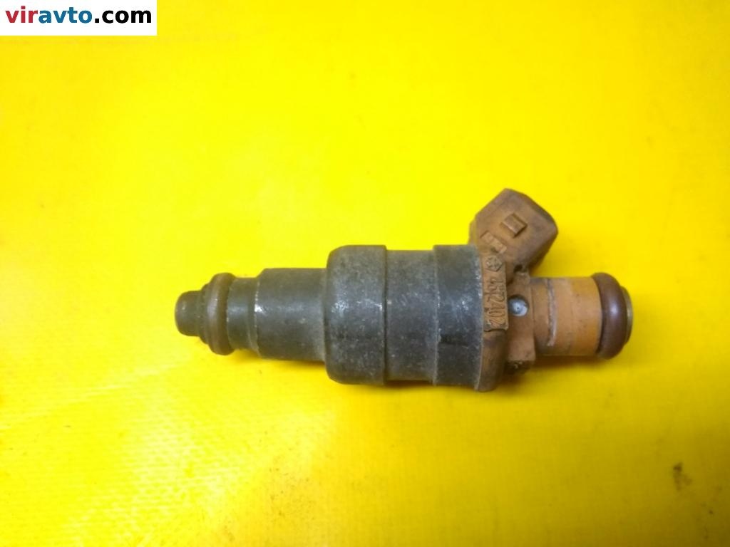 Форсунка к Dodge Caravan 1995