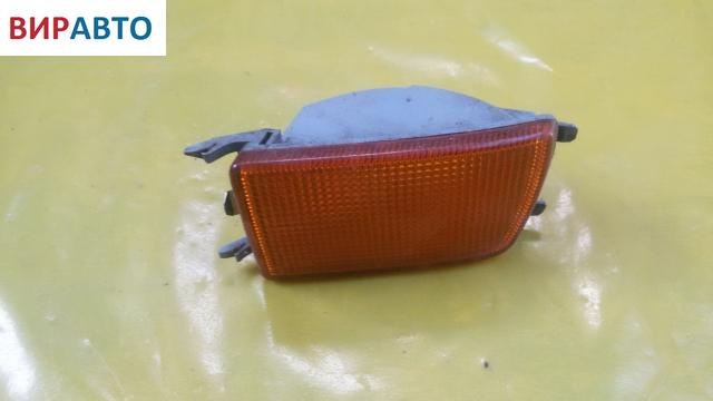 Поворотник левый к Volkswagen Golf 1994