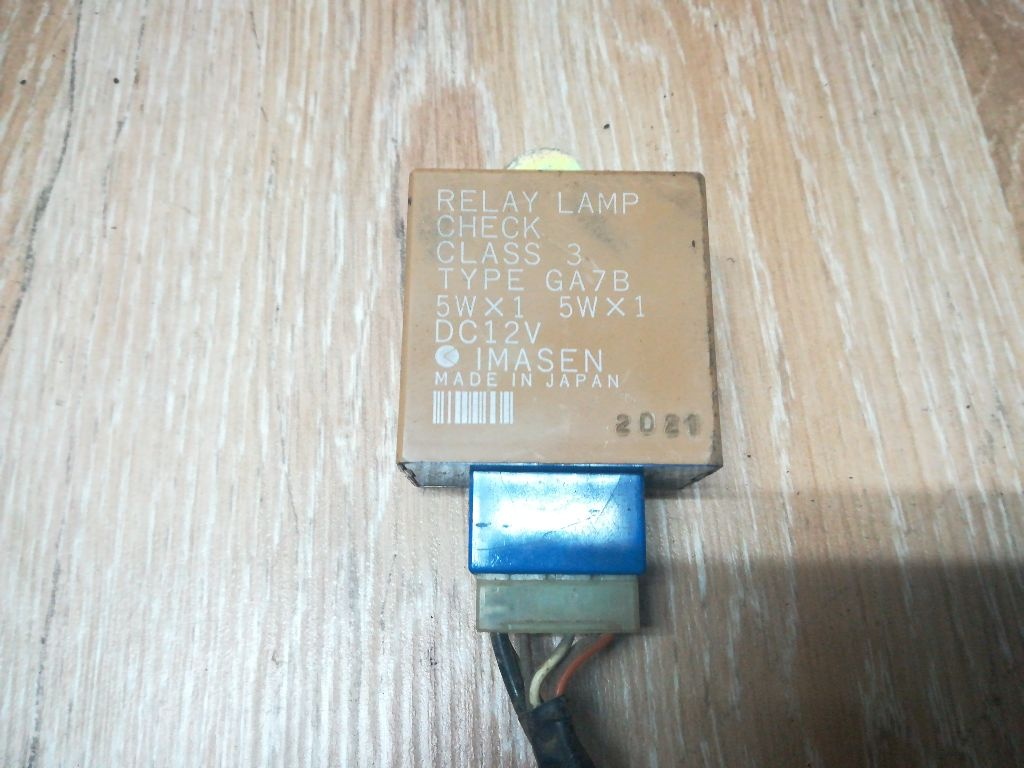 Реле (прочие) к Mazda 626 1995