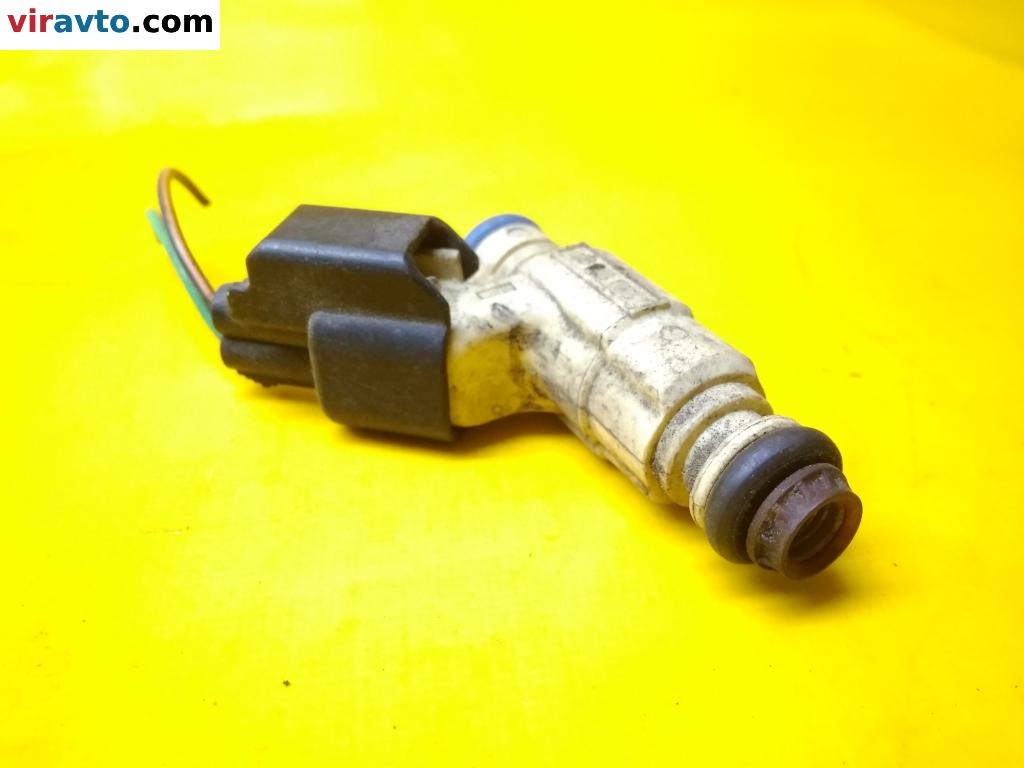 Форсунка к Ford Focus 2000
