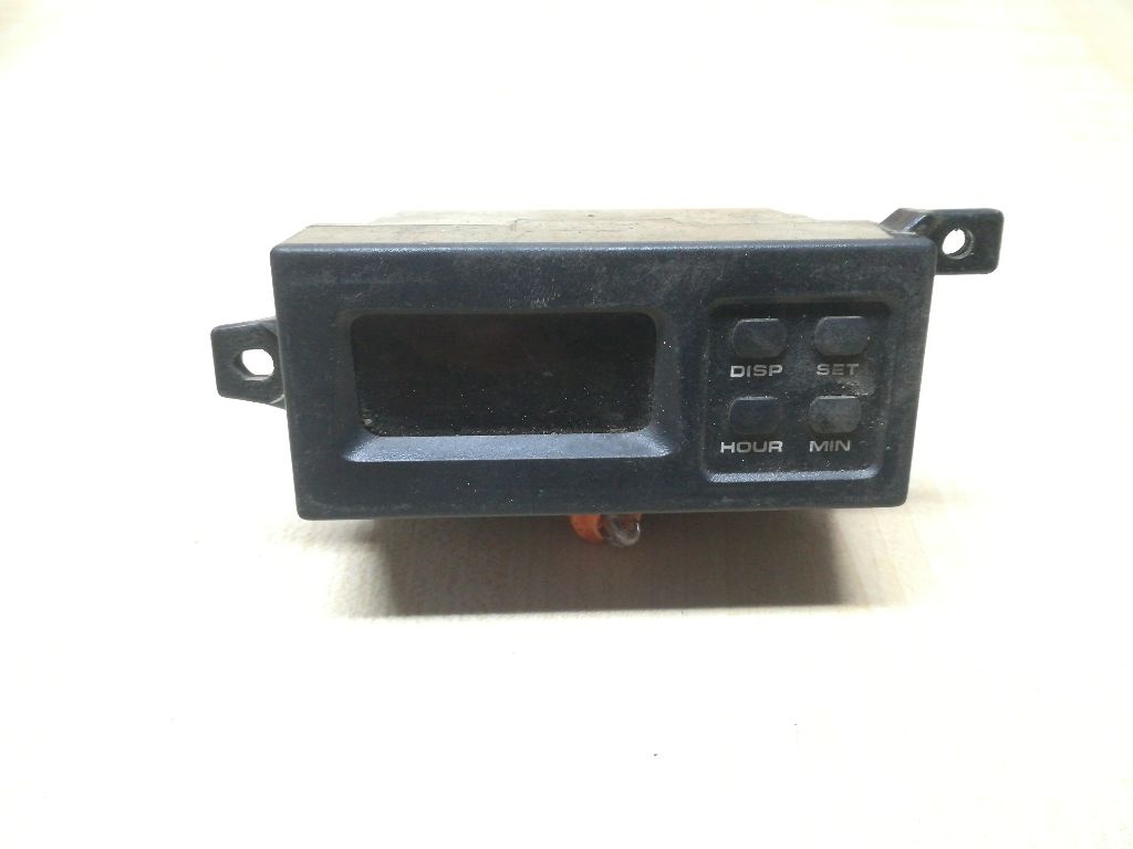 Часы к Kia Sephia 1995