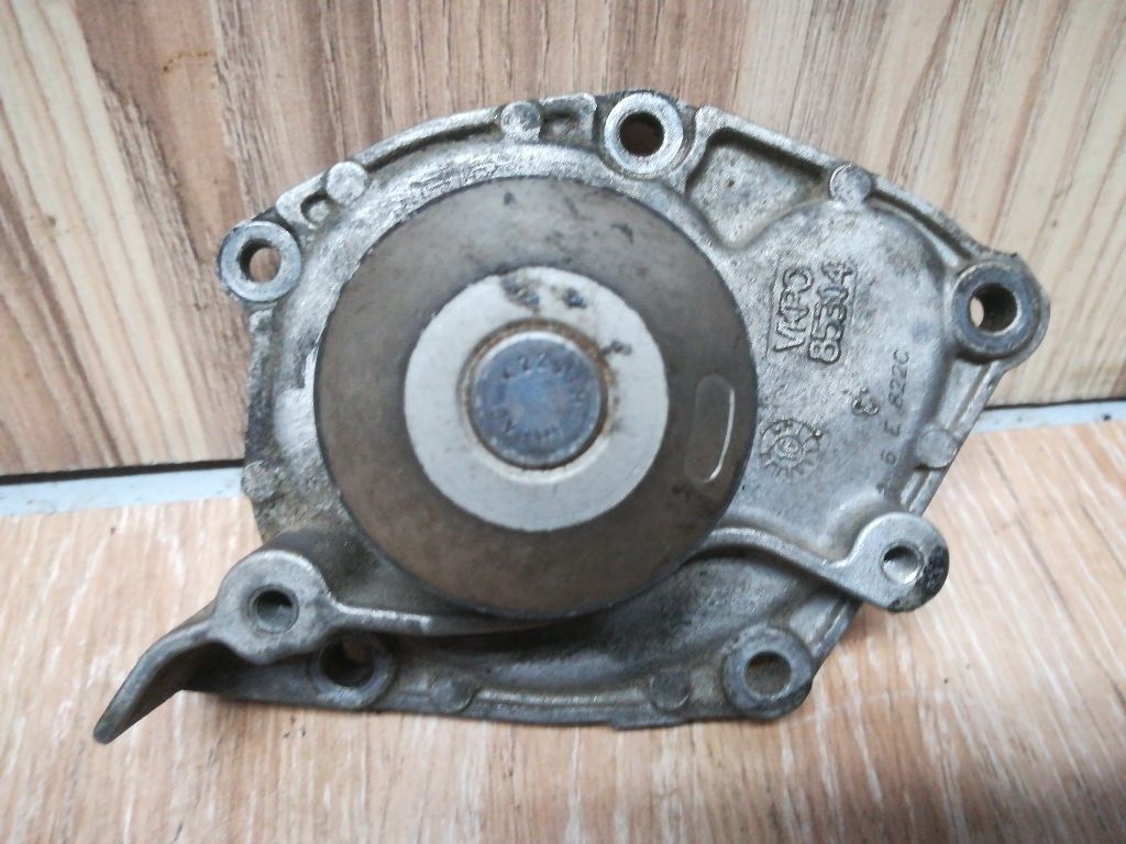 Помпа к Renault Laguna 2003