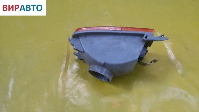Поворотник левый к Volkswagen Golf 1994