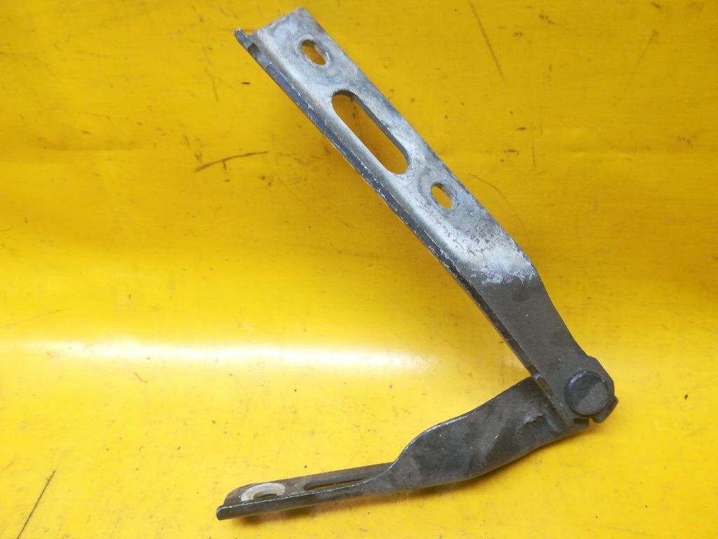 Петля капота к SEAT Ibiza 1994