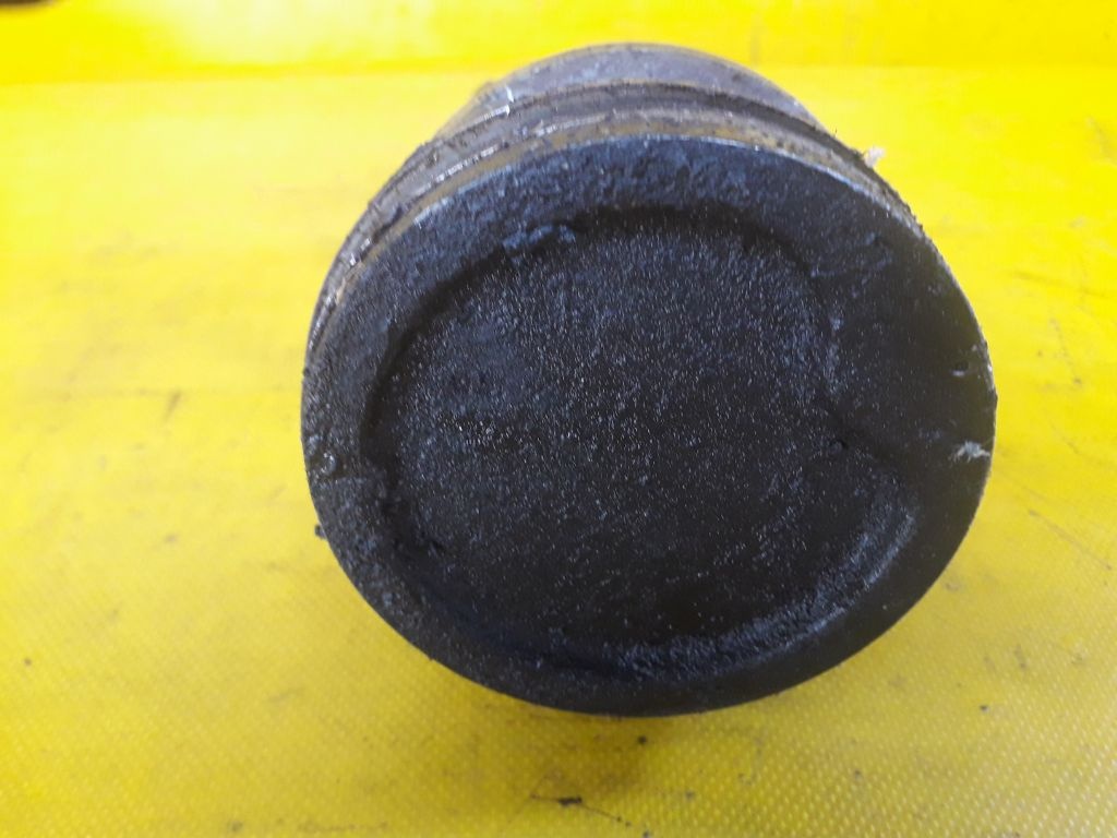 Поршень к Opel Corsa 1997