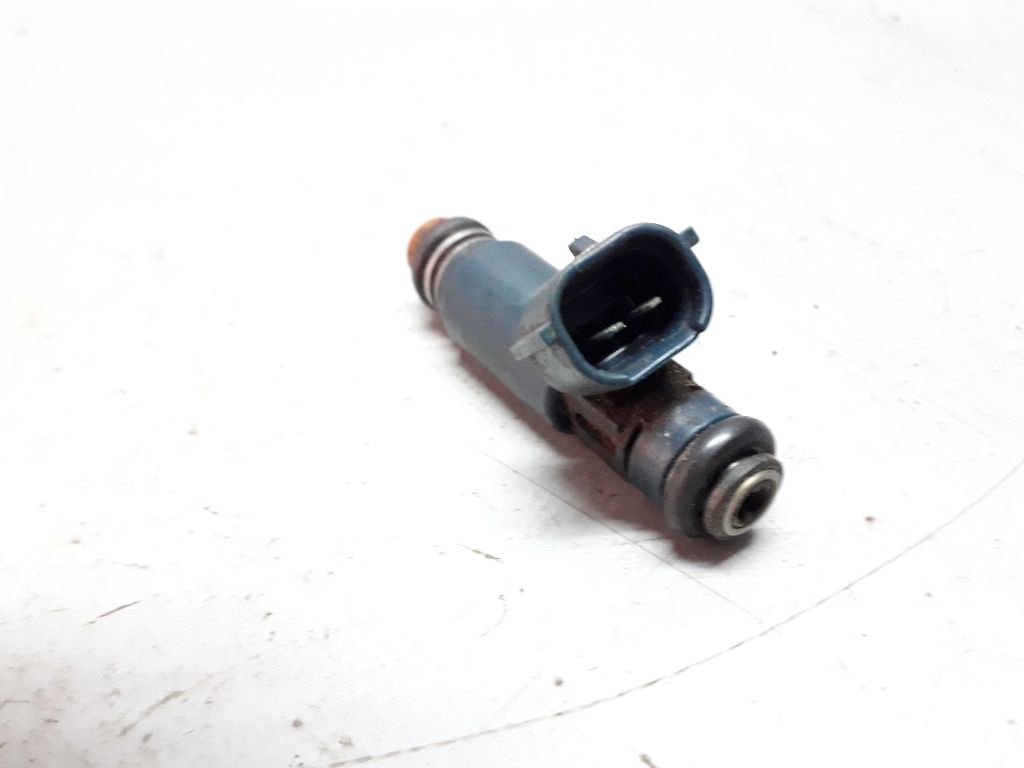 Форсунка к Nissan Altima 2004