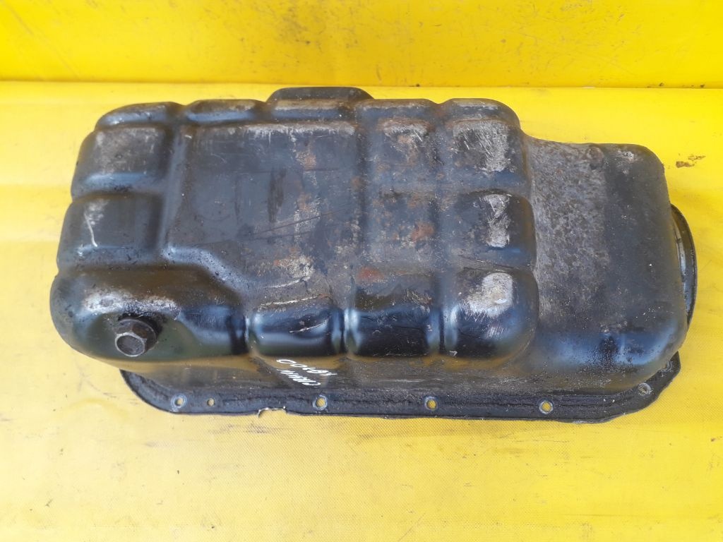 Поддон к Dodge Caravan 1999
