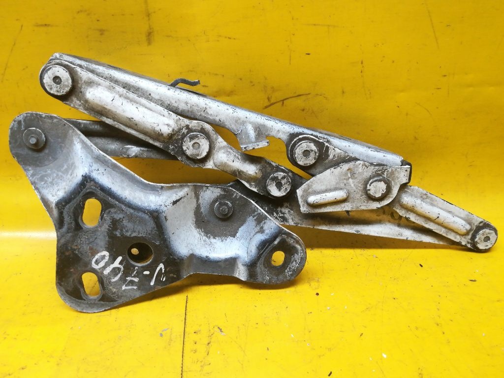 Петля крышки багажника к Volvo 740 1991
