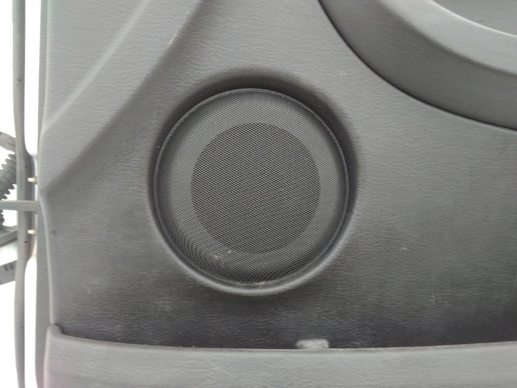 Динамик к Chrysler Pacifica 2004