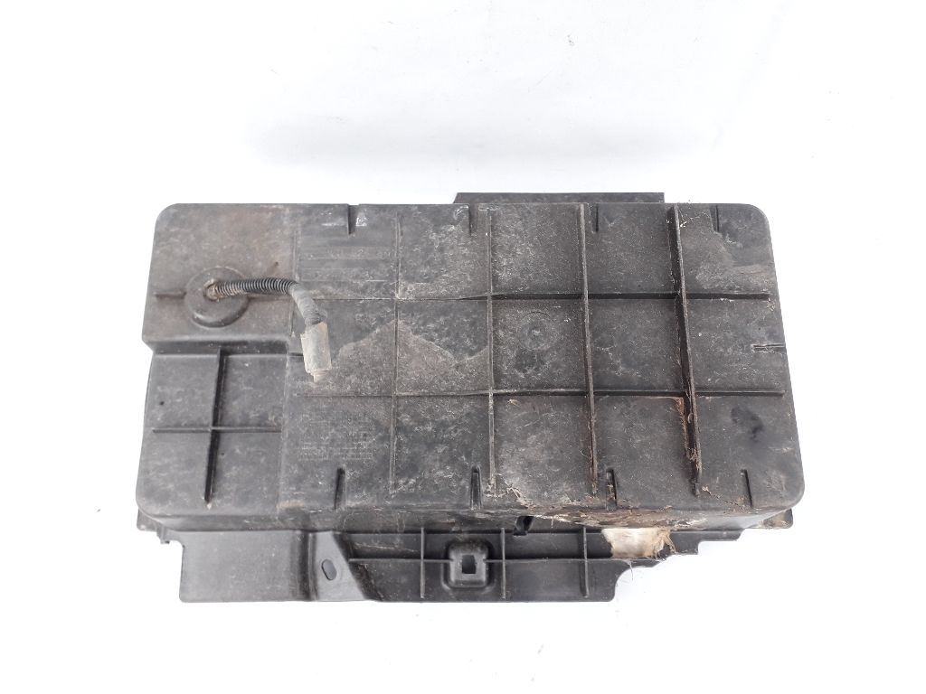 Полка аккумулятора к Citroen C3 2001