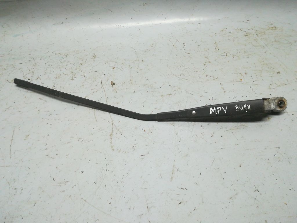 Щеткодержатель задний к Mazda MPV 2001