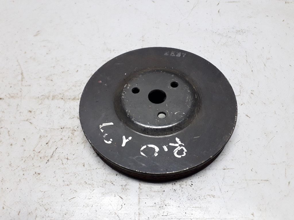 Шкив помпы к Kia Rio 2001
