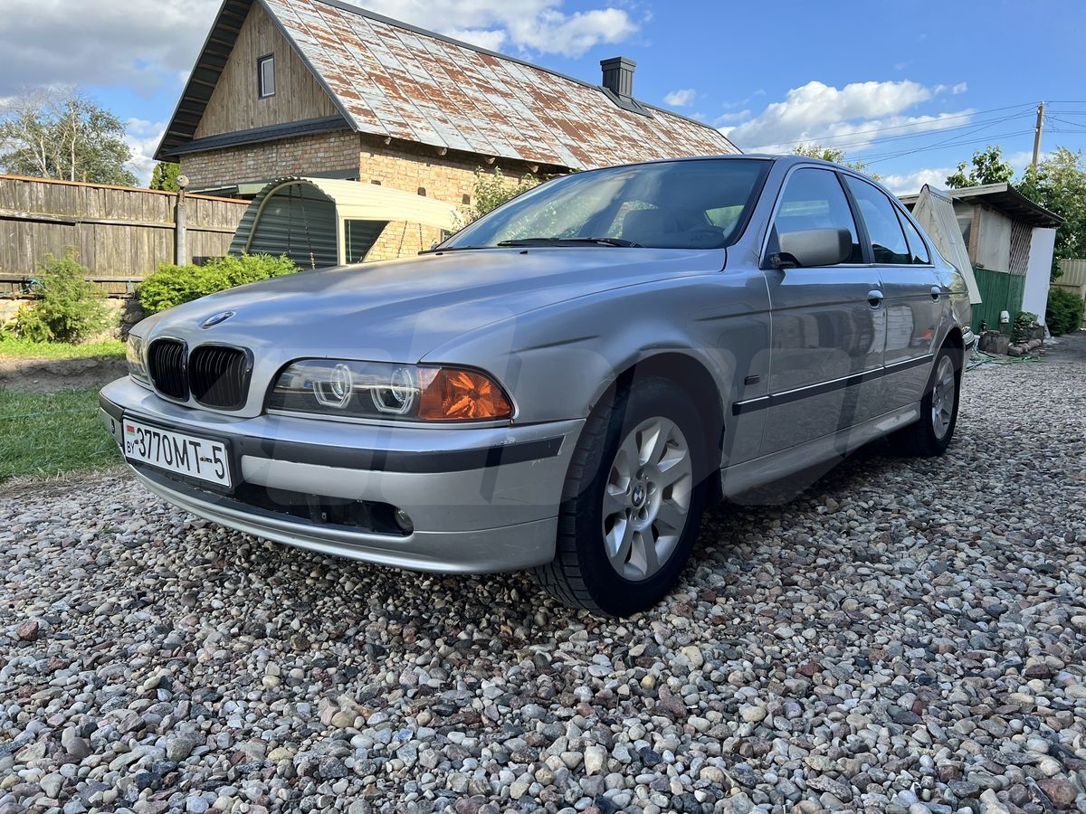 BMW 5 series IV (E39), 1999