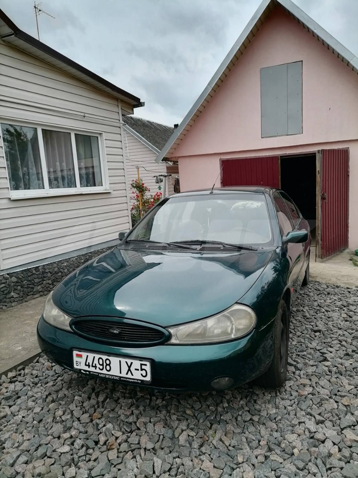 Ford Mondeo II, 2000